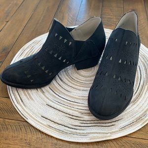 JBU Evelyn Encore leather booties